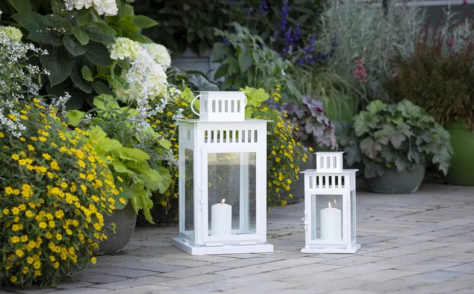 AUSSEN - DRAUSSEN WIRD'S STILVOLL! AUSSEN - DRAUSSEN WIRD'S STILVOLL!