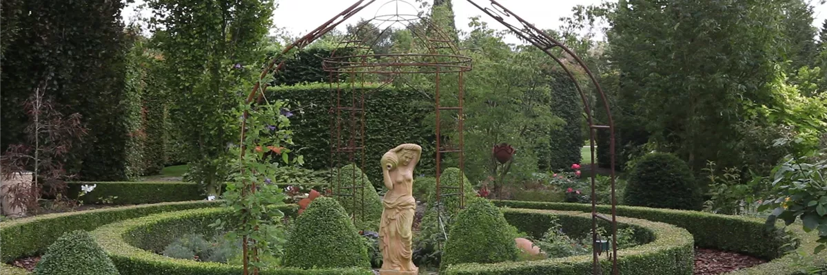 Gartengestaltung - Romantischer Garten (thumbnail) Gartengestaltung - Romantischer Garten (thumbnail)