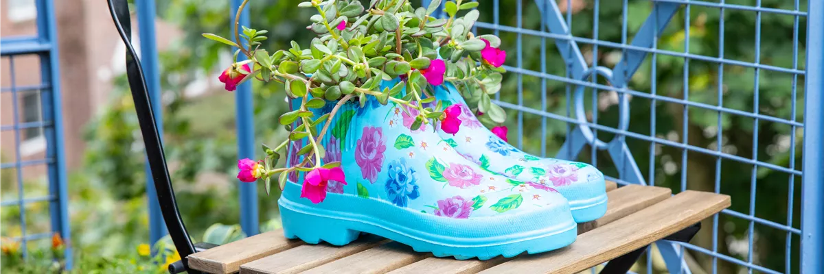 Upcycling - Pflanze in Gummistiefel