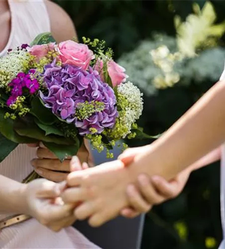 BLUMEN ZUM MUTTERTAG