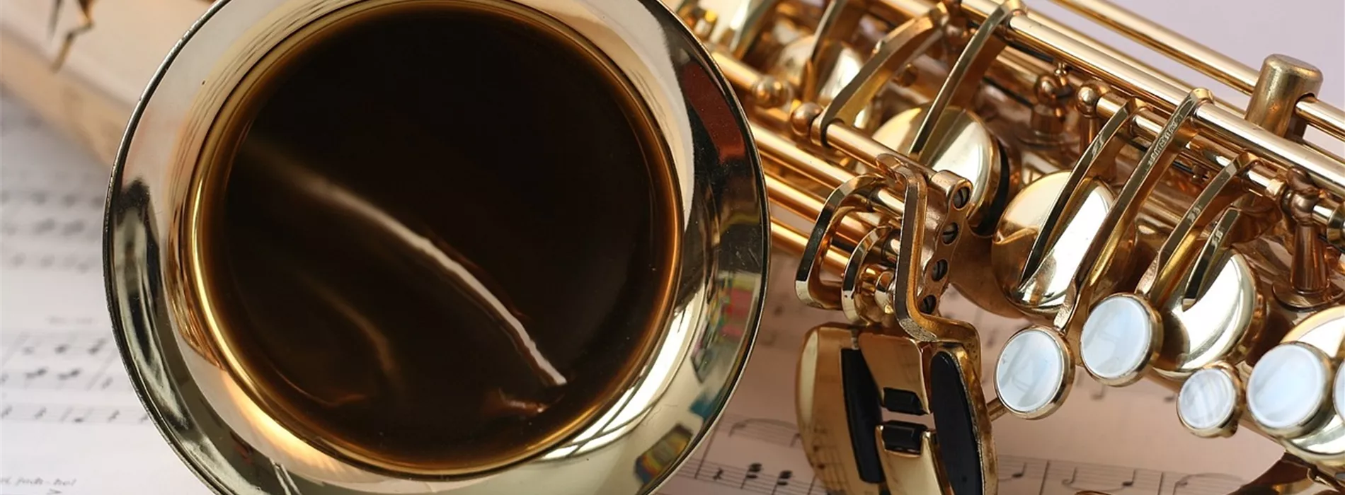 Musiksommer 2025 KLASSIK-FOLKLORE-SWING 